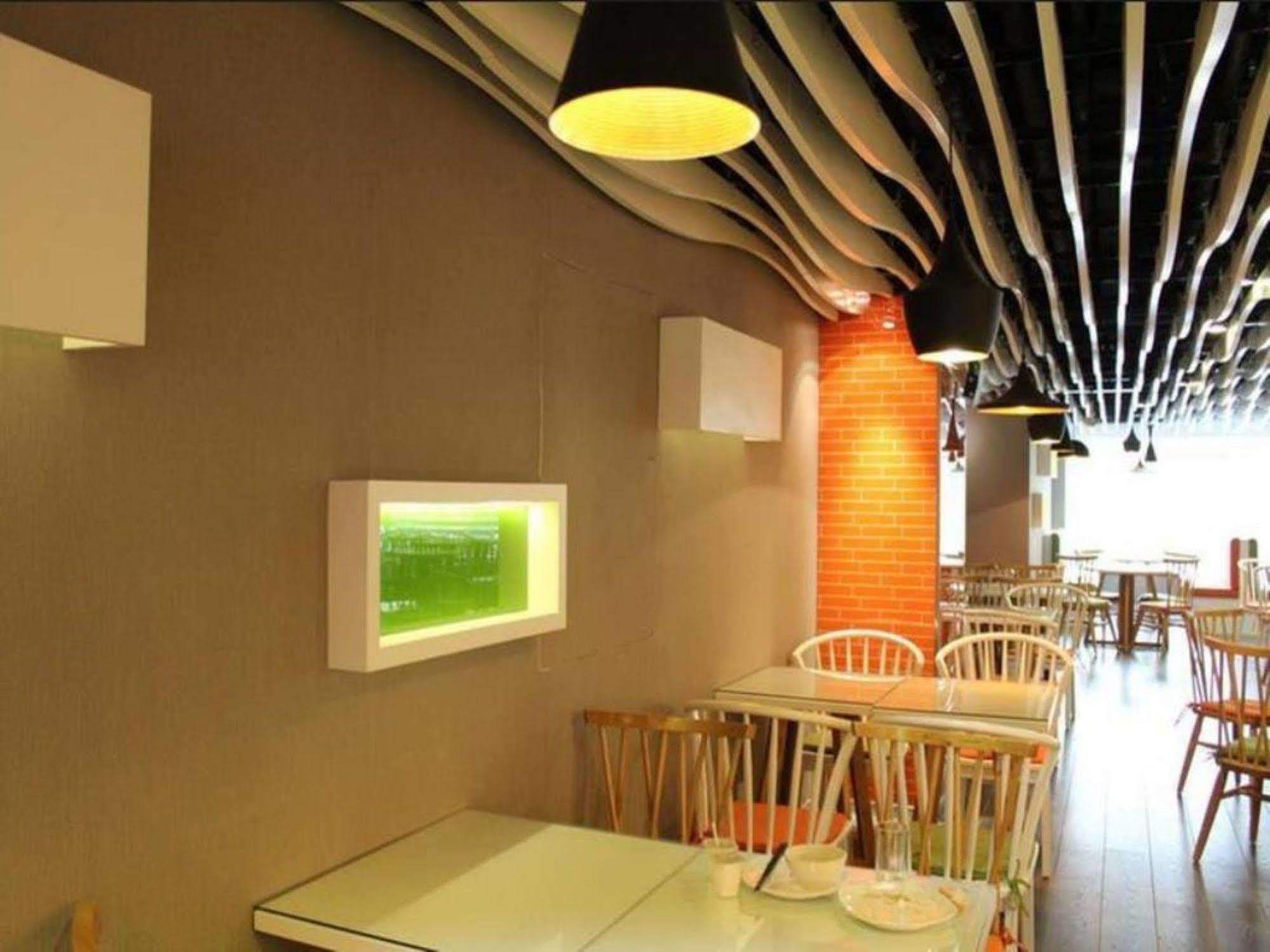 בייג'ינג Fx Hotel Yansha מראה חיצוני תמונה